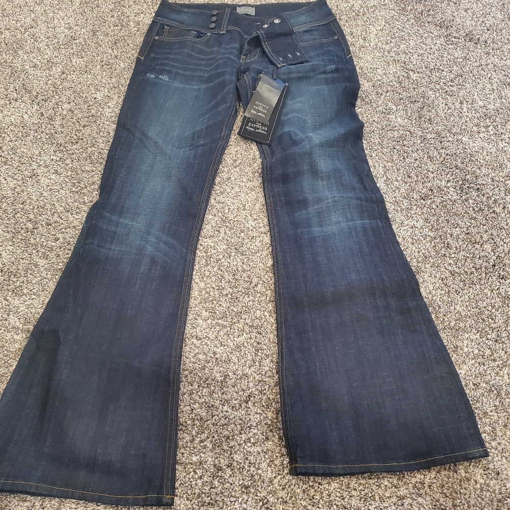 EXPRESS REROCK SIZE 10 NEW WITH TAGS